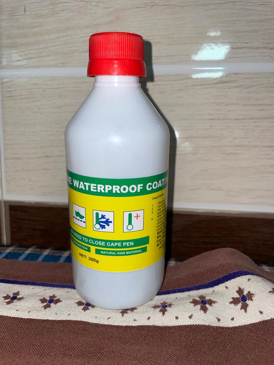 Transparent waterproof glue